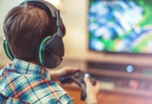 Les adolescents et le jeu déguisé en challenge ado et jeux