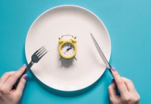 Négliger les repas à cause des responsabilités sauter le repas