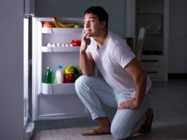Comment gérer les grignotages nocturnes grignoter la nuit